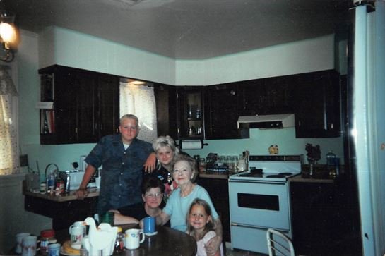 Lisa Michelle King - Photo 72