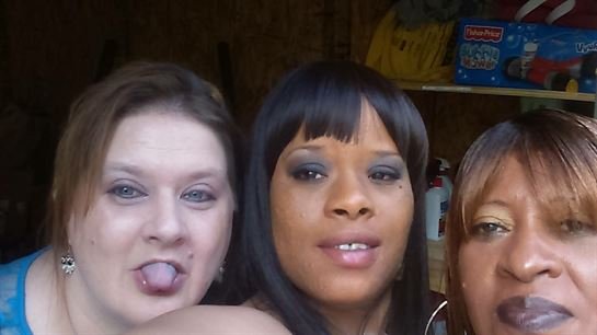 Lisa Michelle King - Photo 117