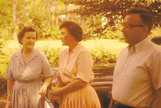 Evalyn O'Neal Axelson - Photo 20