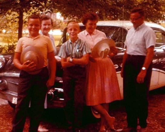 Evalyn O'Neal Axelson - Photo 31