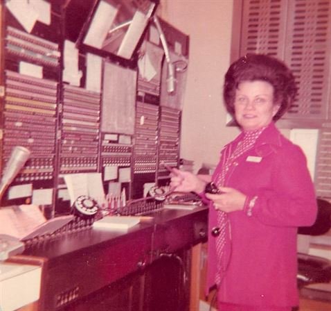 Eva Perkins - Photo 21