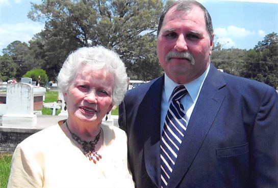 Eva Perkins - Photo 26