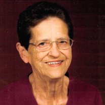 Viola Watson - Photo 2