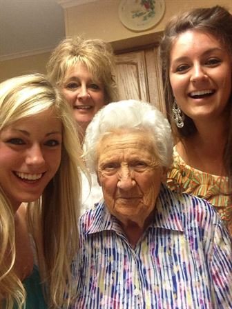 Mildred Maxine "Granny" Morgan - Photo 20