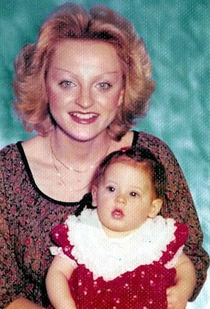 Debbie Caldwell - Photo 8