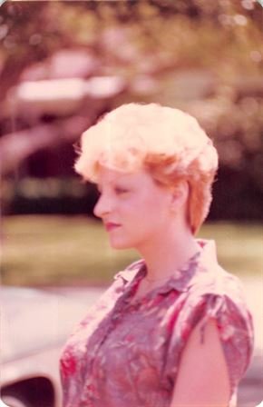 Debbie Caldwell - Photo 13