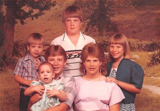 Mary Lou Gunn - Photo 3