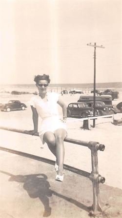 Mary Lou Gunn - Photo 38