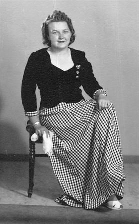 Mildred "Mickey" Evelyn Roth - Photo 17