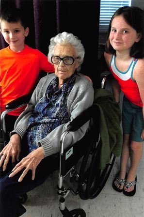 Mildred "Mickey" Evelyn Roth - Photo 40