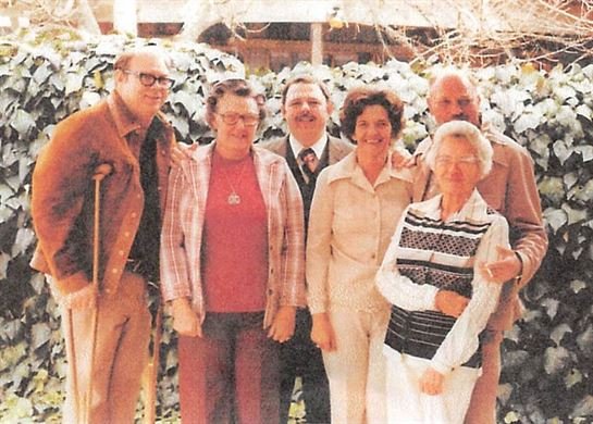 Mildred "Mickey" Evelyn Roth - Photo 43