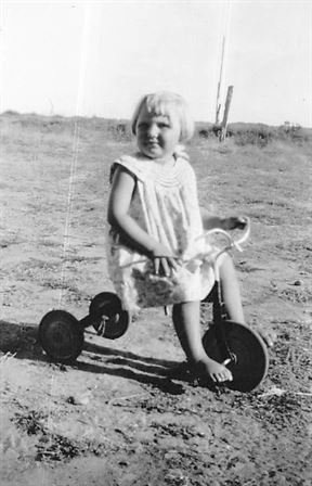 Mildred "Mickey" Evelyn Roth - Photo 58