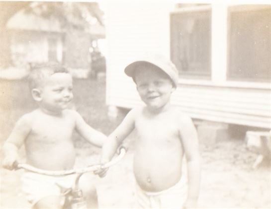 James William Rowe - Photo 11