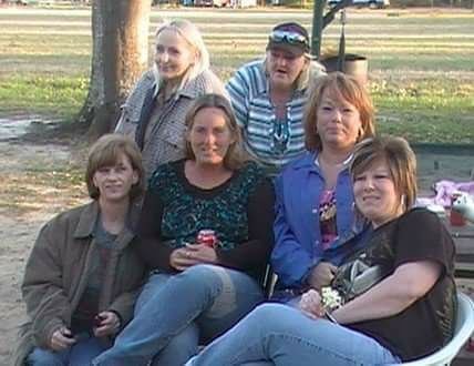 Debra Ellis - Photo 17