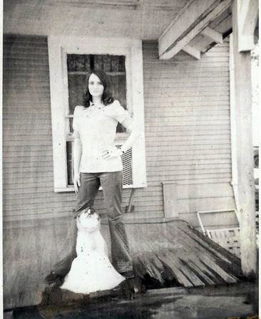 Debra Ellis - Photo 146