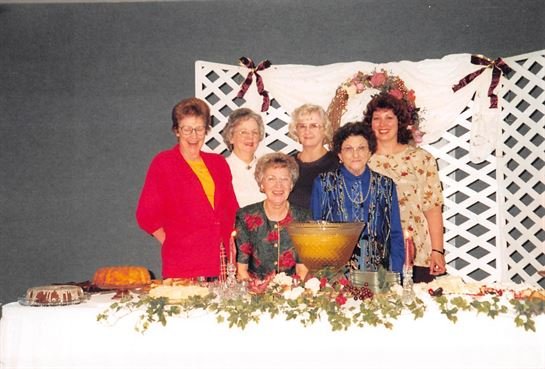 Verna Frederick Hutto - Photo 34