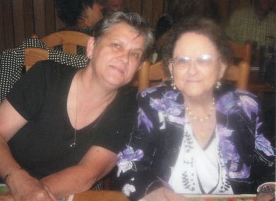 Verna Frederick Hutto - Photo 42