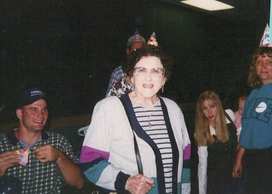 Verna Frederick Hutto - Photo 43