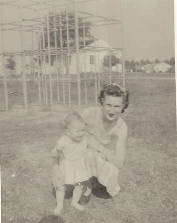 Helen Olene Porterfield - Photo 40