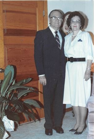 Truett "T.S." Hawley - Photo 15