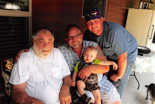 Johny James - Photo 26