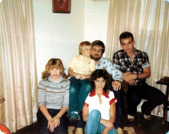 Johny James - Photo 29