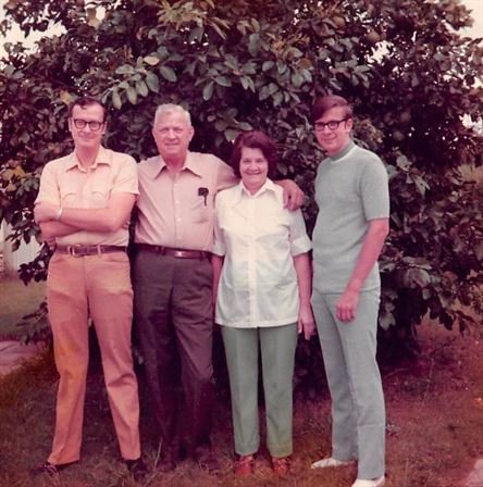 Dr. Harold Wayne Ray - Photo 5