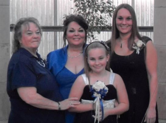 Genevieve Marie Miller - Photo 16