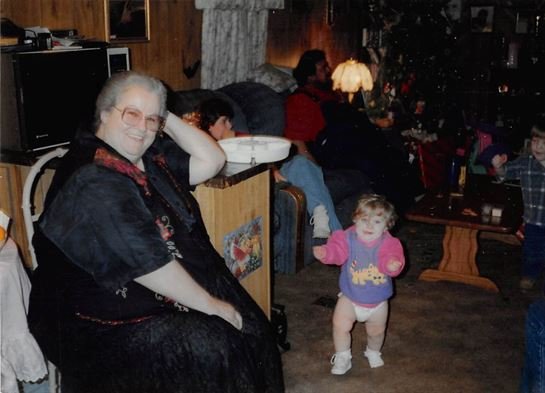 Yvonne Bornette - Photo 28