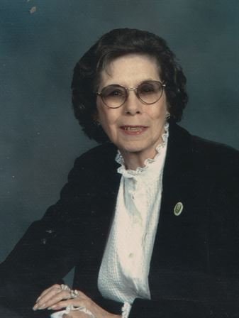 Milly S. Arnold - Photo 6