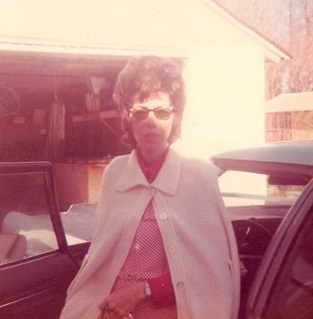 Milly S. Arnold - Photo 36