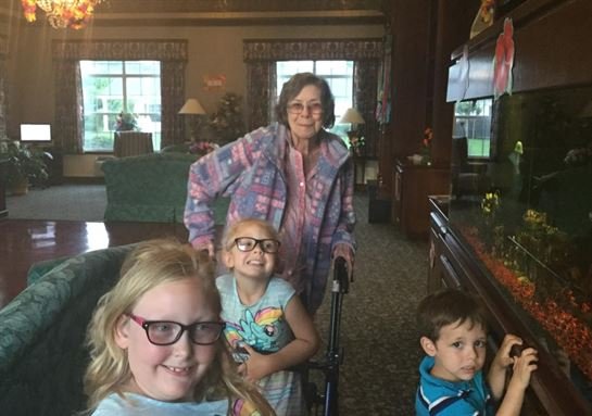 Milly S. Arnold - Photo 80