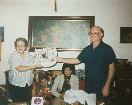 Lester Ray Robins - Photo 12