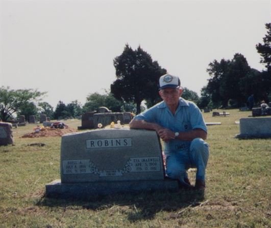 Lester Ray Robins - Photo 35