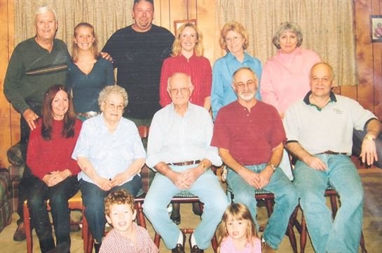 Lester Ray Robins - Photo 37