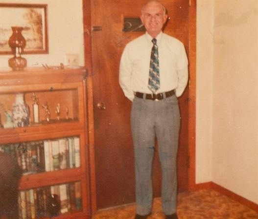 Lester Ray Robins - Photo 85