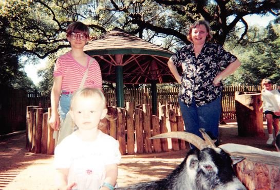 Debra Hebert - Photo 33