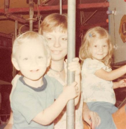 Debra Hebert - Photo 55