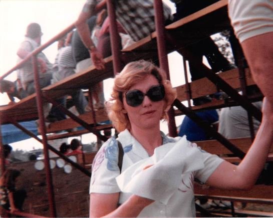 Debra Hebert — photo 62