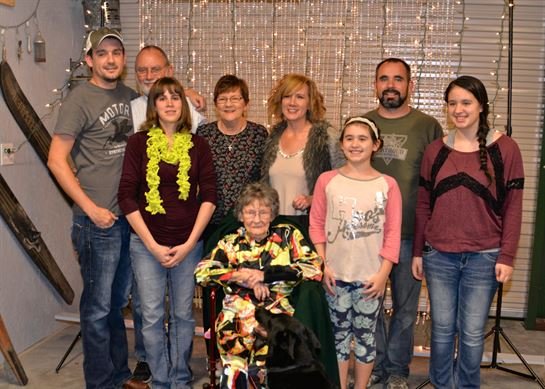 Laura Alice Hughes Clary - Photo 14