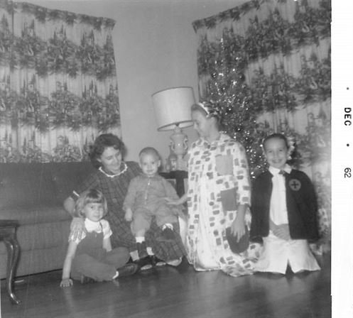 Dorothy Hilliard - Photo 12