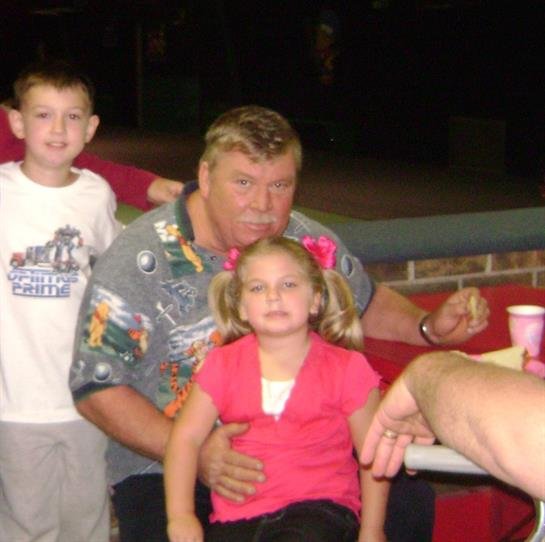 Robert "Bobby" Daniel Burroughs - Photo 9