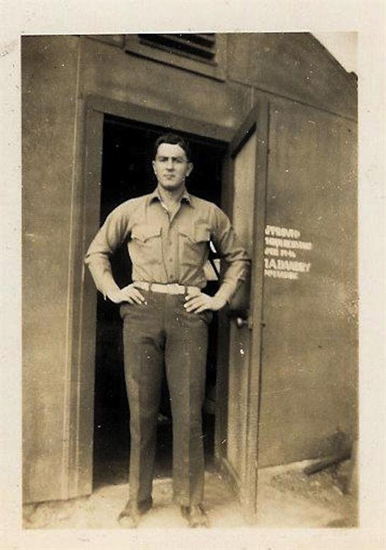 Earl Edward Drake - Photo 2