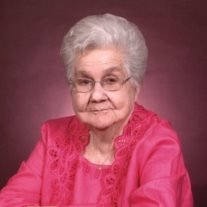 Elsie Mae Switzer - Photo 2