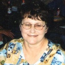 Katie Vee LaBry - Photo 2