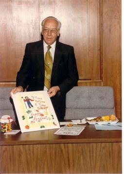 Charles William Austin - Photo 9