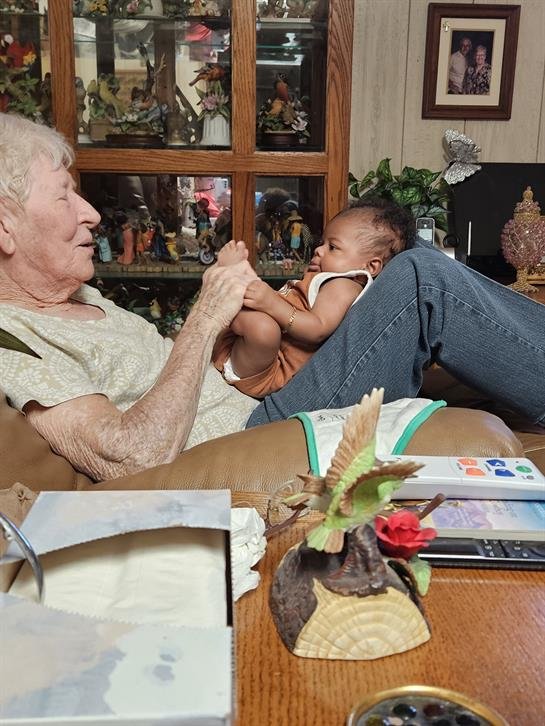 Peggy Ann Harrison - Photo 4