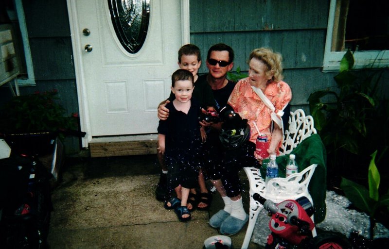 Stephen Roy Lawrence - Photo 34