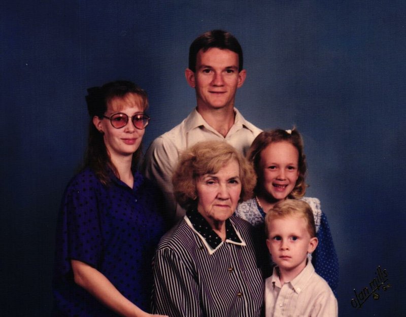 Stephen Roy Lawrence - Photo 37