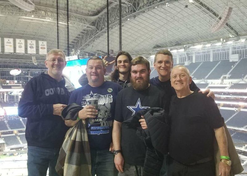 Stephen Roy Lawrence - Photo 95